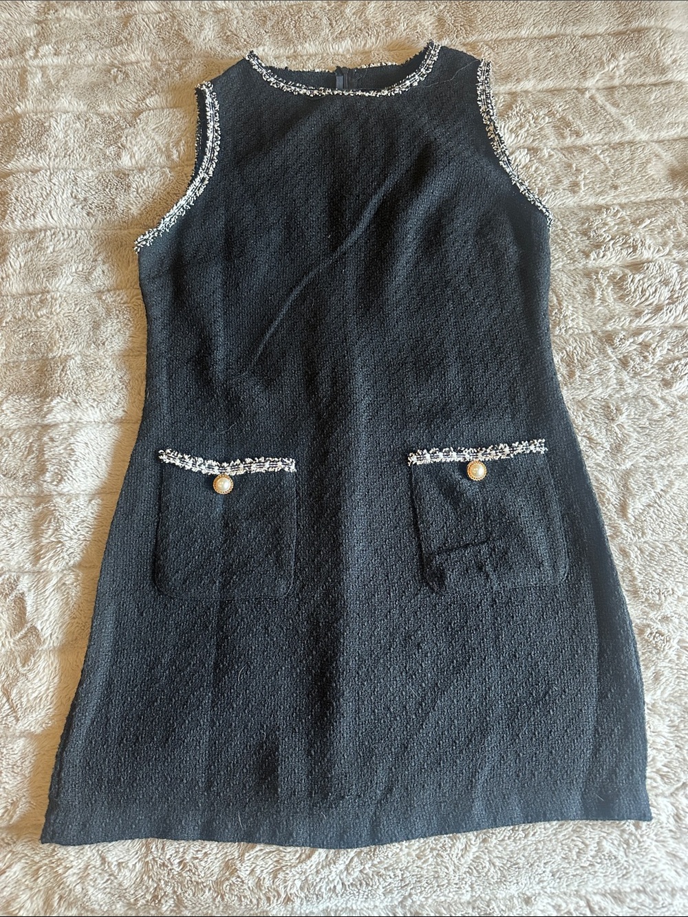 Sleeveless Black Tweed Shift Dress with Pearl-Button Pockets